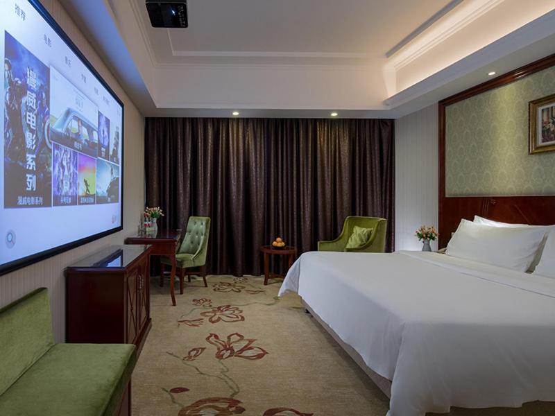 Vienna Hotel - Jinzhou Branch Гуанчжоу Экстерьер фото