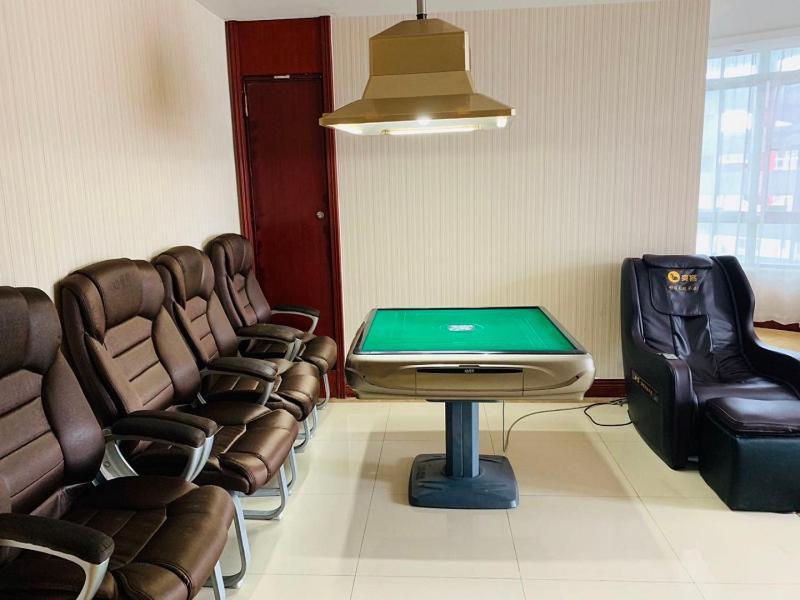 Vienna Hotel - Jinzhou Branch Гуанчжоу Экстерьер фото