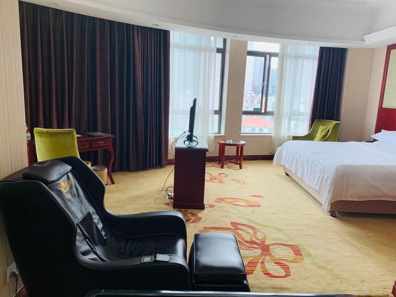 Vienna Hotel - Jinzhou Branch Гуанчжоу Экстерьер фото